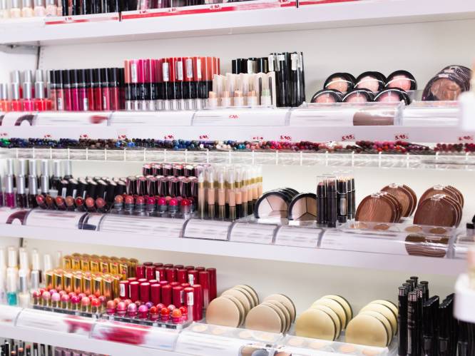 “6 keer goedkoper dan de wereldberoemde hype”: onze beautyredactrice tipt 10 make-upproducten onder 10 euro