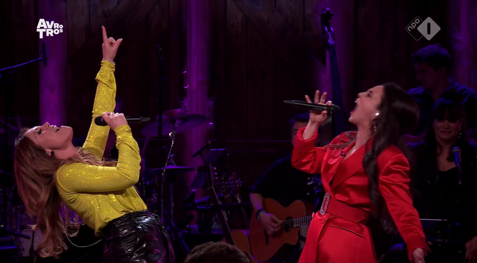 Kijkers geraakt door duet Belle Perez en Karsu ‘Tranen stroomden over