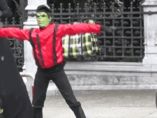 L'imitateur de Michael Jackson remet ça