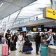 KLM stapt naar de rechter: kort geding tegen gedwongen krimp van Schiphol