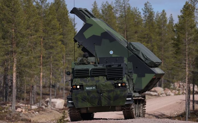 Ook de Finnen beschikken over MLRS-systemen van Amerikaanse makelij.