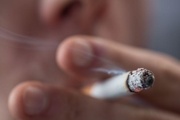 De roker betaalt jaarlijks twee miljard tabaksaccijns Beeld Thinkstock