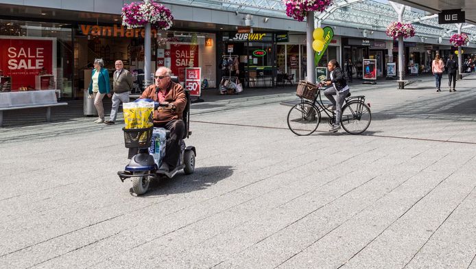 Benadering Seraph Bot Buikslotermeerplein wordt toch geen regionaal winkelcentrum | Amsterdam |  AD.nl