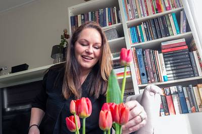 Ine weet pas na jaren dat haar klachten door de overgang komen: ‘Ik heb een heel weekend gehuild’