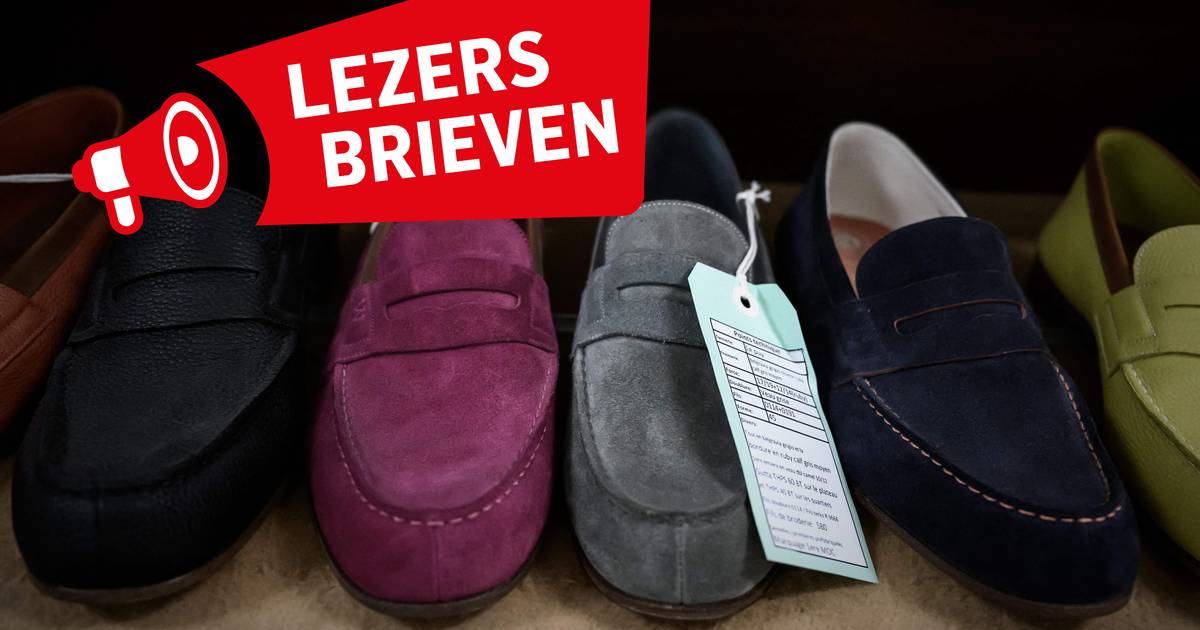 Broers en zussen tobben Waarschuwing Reacties op mobieltjes in de klas: 'Mijn dochter bestelt gewoon nieuwe  schoenen tijdens de les' | Home | AD.nl
