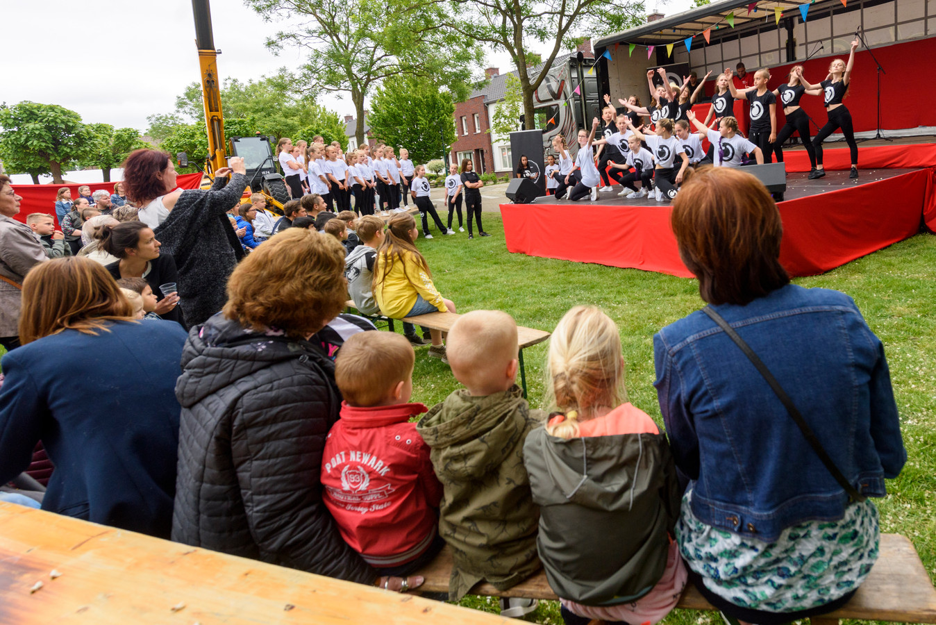braderie-in-budel-schoot-foto-ad-nl