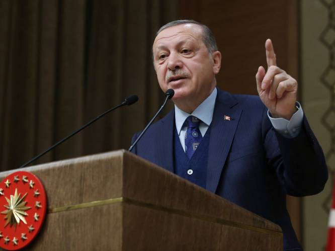 Erdogan haalt uit: "Mijnheer Trump, je kan de democratische wil van Turkije niet kopen met je dollars"