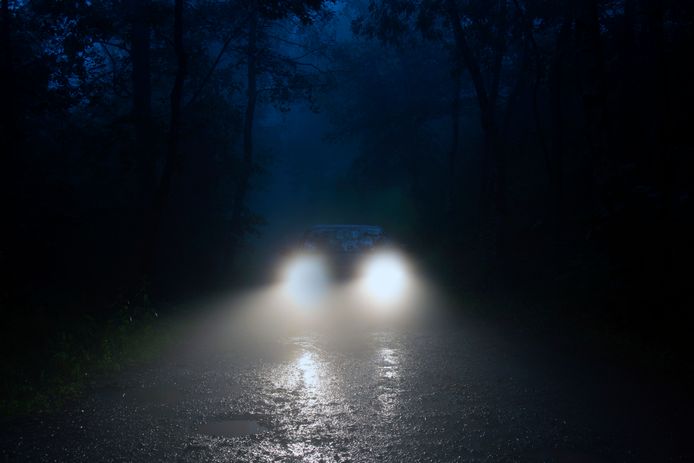 Nachtblindheid kan knap vervelend zijn, zeker als je met de auto moet rijden.