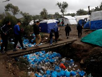Iraanse migrant berooft zichzelf van het leven in Lesbos