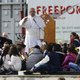 Paus bezoekt maffiawijk in Napels