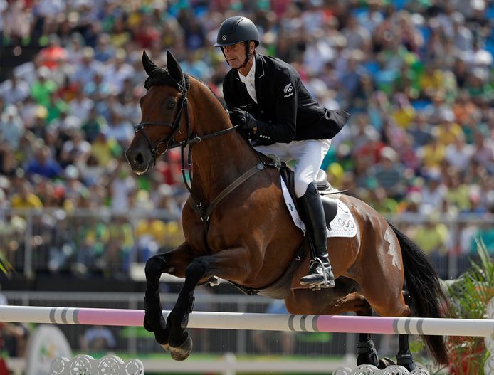 Mark Todd in actie op de Olympische Spelen van 2016 in Rio de Janeiro.
