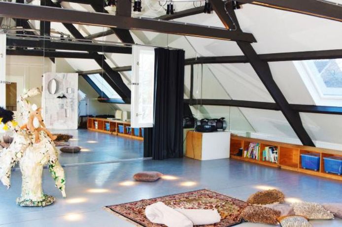 De danszaal bij Monopole