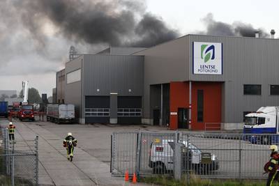Brand in fabriekshal Katwijk onder controle