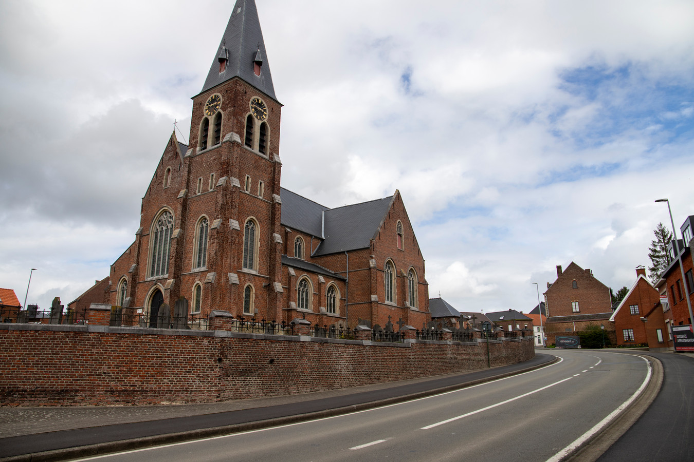 NSB GrootZottegem herdenkt bevrijding in Strijpen Foto hln.be