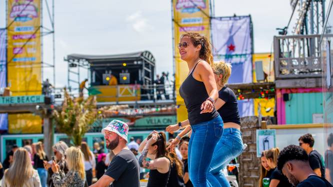 Grote namen naar feesten tijdens strandopening Hoek van Holland