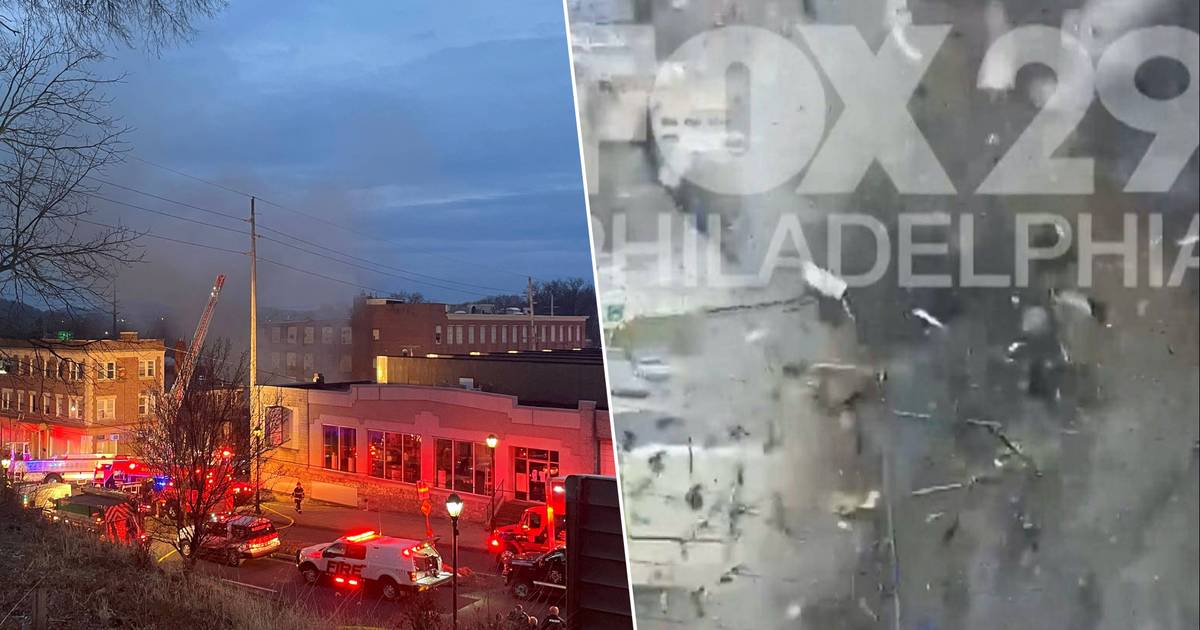 Weather camera captures how US chocolate factory explodes: Two dead, nine missing |  Abroad