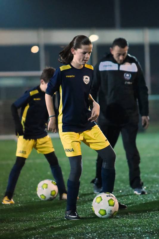 Rillen Van De Kou Op De Training Dat Hoeft Echt Niet Jongens Apeldoorn Destentor Nl