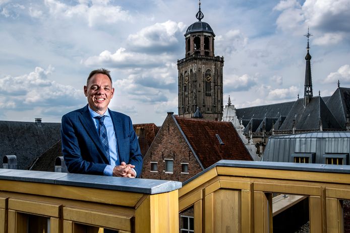 Burgemeester Konig Als Deventer Een Zwarte Piet Wil Leg Ik Me Daar Bij Neer Deventer Destentor Nl