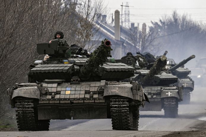 Illustratiebeeld: Oekraïense T64 tanks.