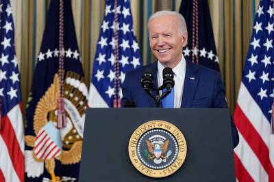 Biden reageert op uitslag tussentijdse verkiezingen: “Duidelijk signaal dat volk democratie wil bewaren”