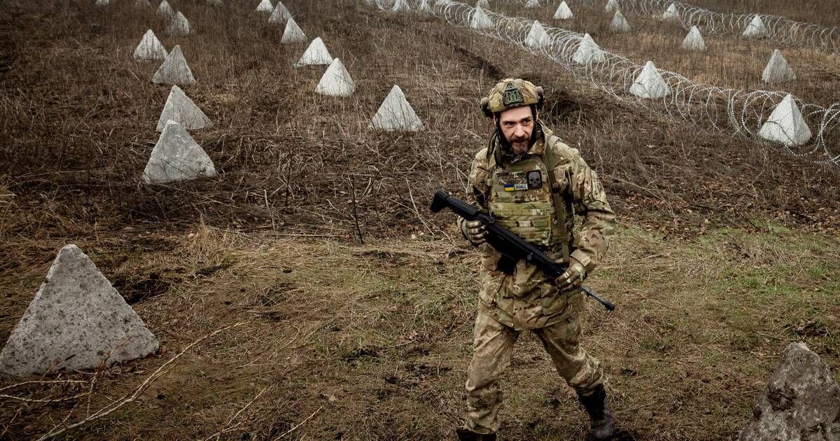 Новые подкрепления на линии фронта: Украина переходит к «активной обороне» от российской угрозы |  Война Украины и России