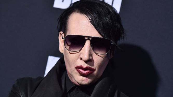 Na ‘snotincident’ tijdens concert: Marilyn Manson gaat zichzelf aangeven bij politie 