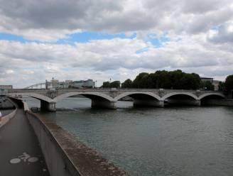 Brandweer treft lichaam zonder ledematen aan onder brug in Parijs 