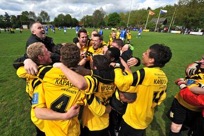 Hoe Amzand een droomstart beleefde bij Vios, de club waar hij al 12 jaar de scepter zwaait: ‘Ik ben 