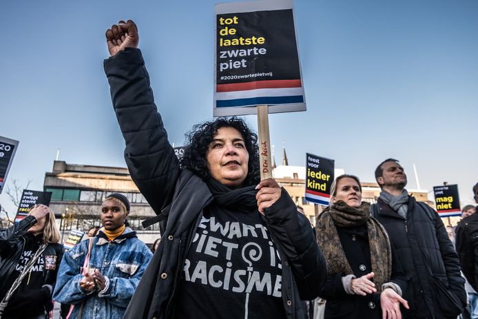 Actie van Kick Out Zwarte Piet eind vorig jaar op het Stadhuisplein in Eindhoven.