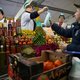 Westerse sancties beginnen te wegen op Rusland, economische tol nu al overal voelbaar: ‘Komende maanden worden moeilijk’