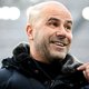 Hij is er nog maar net trainer, maar Peter Bosz zet Leverkusen al naar zijn hand