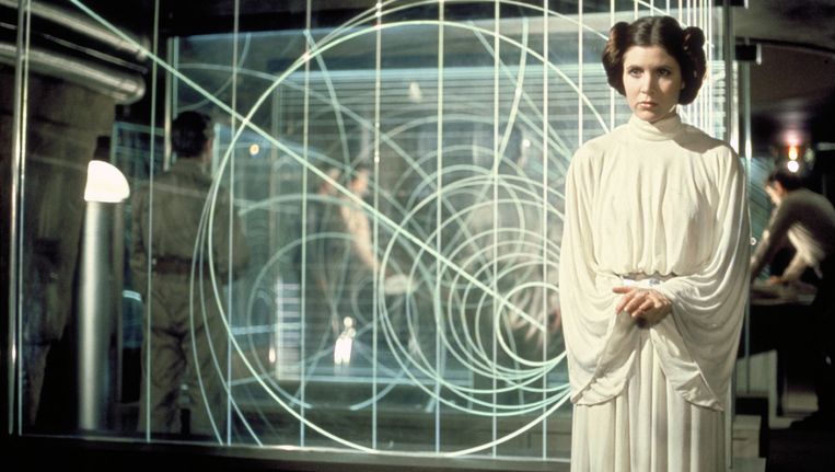 Carrie Fisher als prinses Leia in 1977 Beeld BELGAIMAGE