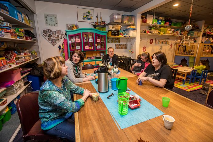 Het draait allemaal om de 'praattafel' bij JeMagErZijn 't Westland.