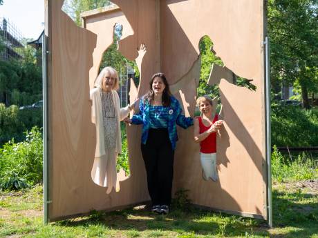 Stap in voetsporen van deze 4 bekende Deventenaren bij uniek kunstwerk op Vogeleiland: ‘Voel me vereerd’