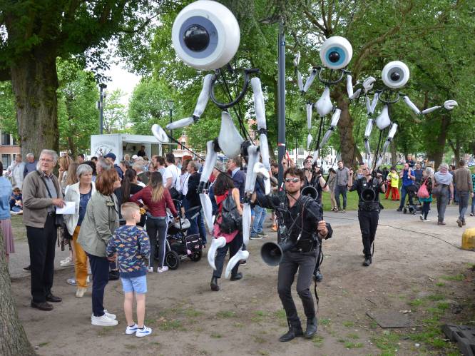Parktheaterfestival na drie jaar terug van weggeweest: “Van levende standbeelden tot circusartiesten”