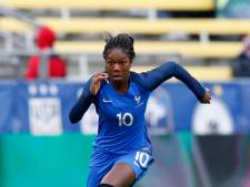 Schandaal bij vrouwen PSG: ‘Speelster huurt gemaskerde mannen in om teamgenote te molesteren’