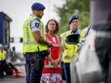 Asielminis­ter Faber moet het langs A12 nog vooral van haar spierbal­len hebben: ‘Gaat mij om meer toezicht’