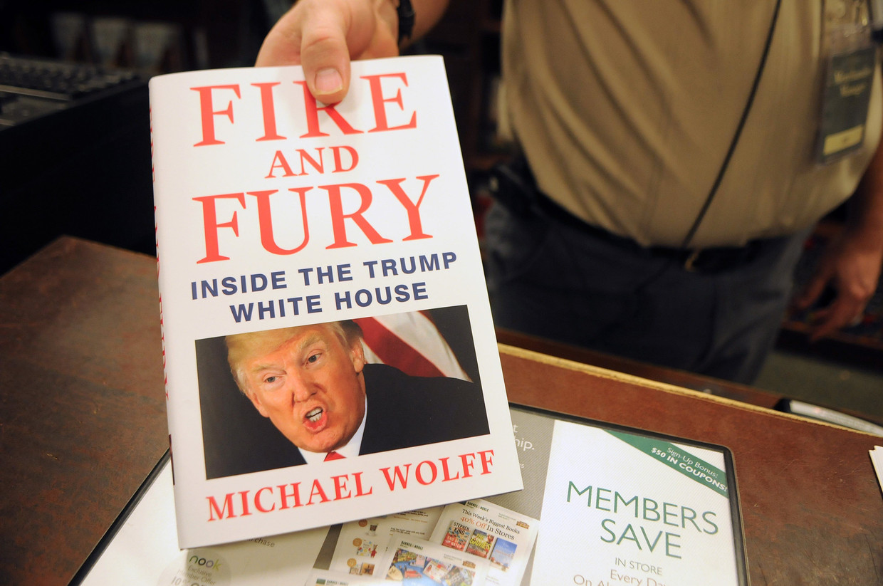 Het boek Fire and Fury. Beeld photo_news