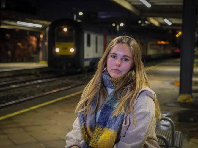 Getuigenis van Romi (25), die werd lastiggevallen op de trein, leidt tot discreet meldingssysteem: “Hopelijk volgt er nu ook direct actie”