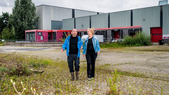 Gerben en Désirée willen nieuw leven voor Boumanterrein: ‘Dit ziet er toch niet uit?’