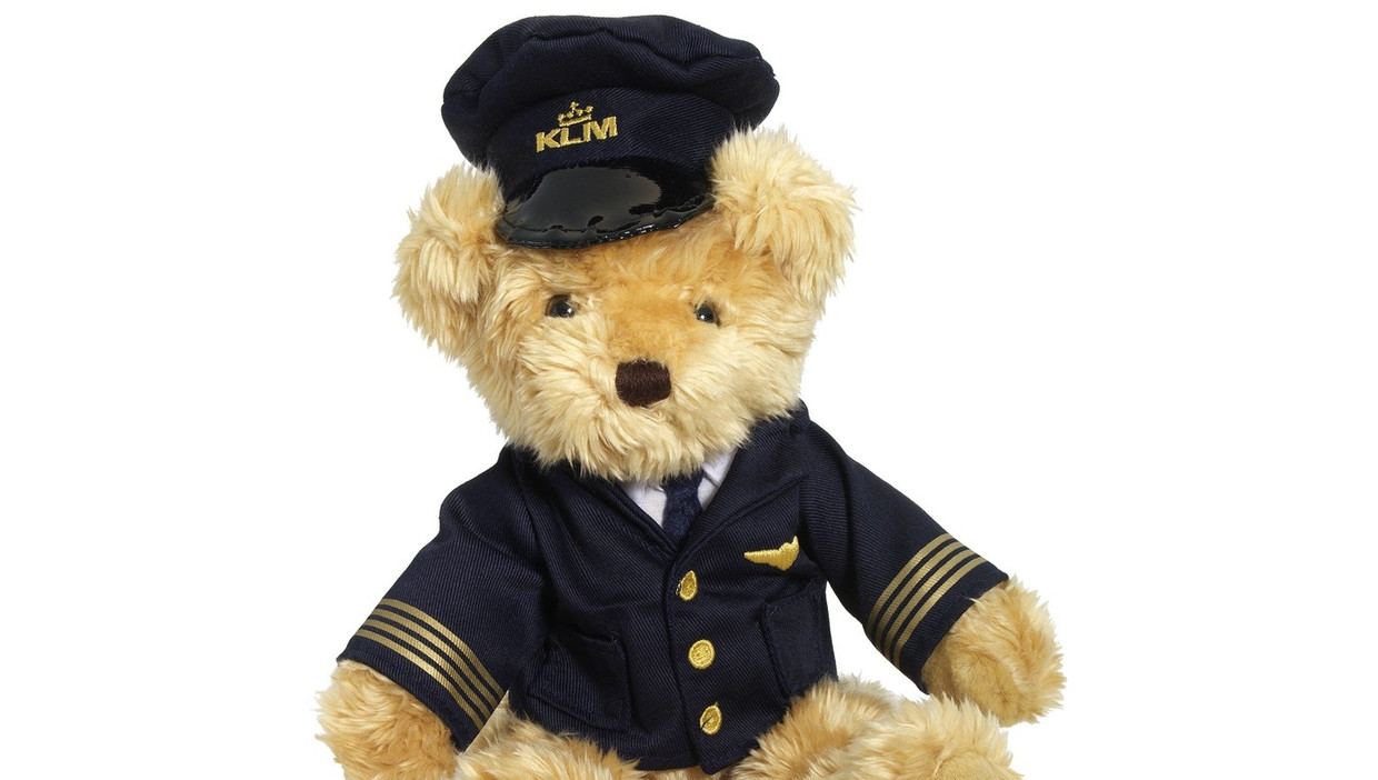 Artikelen die de KLM te koop aanbiedt op haar website. Beeld -