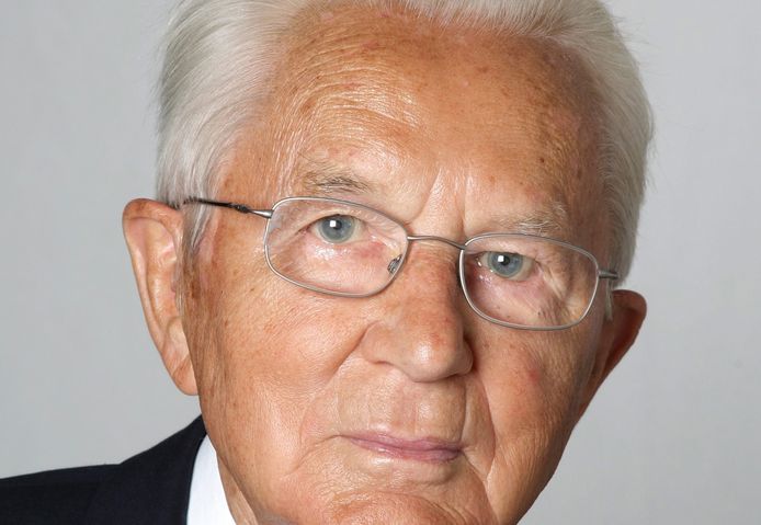 Karl, de oudste van de Albrecht-broers en eigenaar van Aldi Süd, overleed in 2014 op 94-jarige leeftijd.
