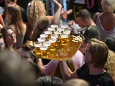 Horeca stelt vragen bij vroeg besluit tot schrappen Vierdaagse: ‘Misschien toch feesten op 1,5 meter’