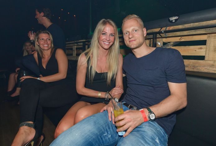 Olivier Deschacht (42) vindt opnieuw de liefde bij ex-Miss België ...