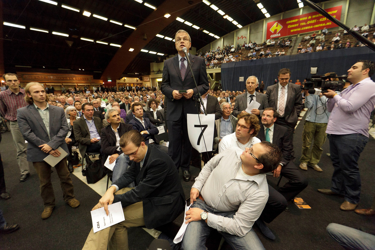 CDA-minister Ernst Hirsch Ballin riep op het CDA-congres in 2010 op tegen de samenwerking met de PVV te stemmen. Beeld ANP