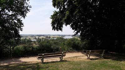 Behoud van Holleweg en vrij uitzicht vanaf Wageningse Berg