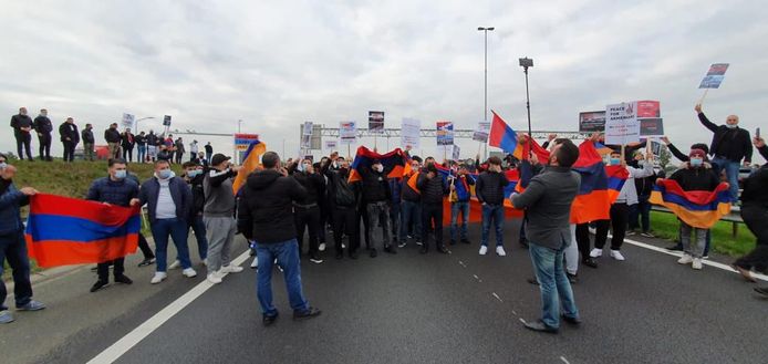 Betoging bij grensovergang Hazeldonk op de A16