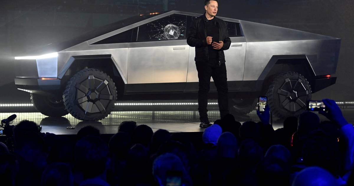 Tesla начинает серийное производство Cybertruck в конце 2023 года |  автомобили компании