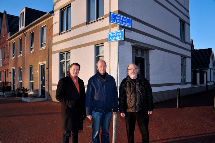 Piet Sleeking (l), Teun de Bruijn (m) en Jan Alleblas (r) vormen de commissie.