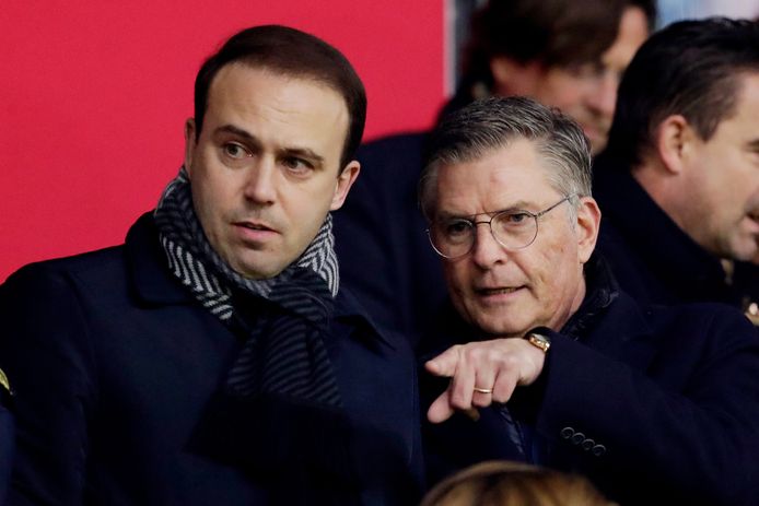 (L-R) Technical manager Joris Mathijssen of Willem II, General Manager Martin van Geel of Willem II during Ajax - Willem II NETHERLANDS, BELGIUM, LUXEMBURG ONLY COPYRIGHT BSR/SOCCRATES